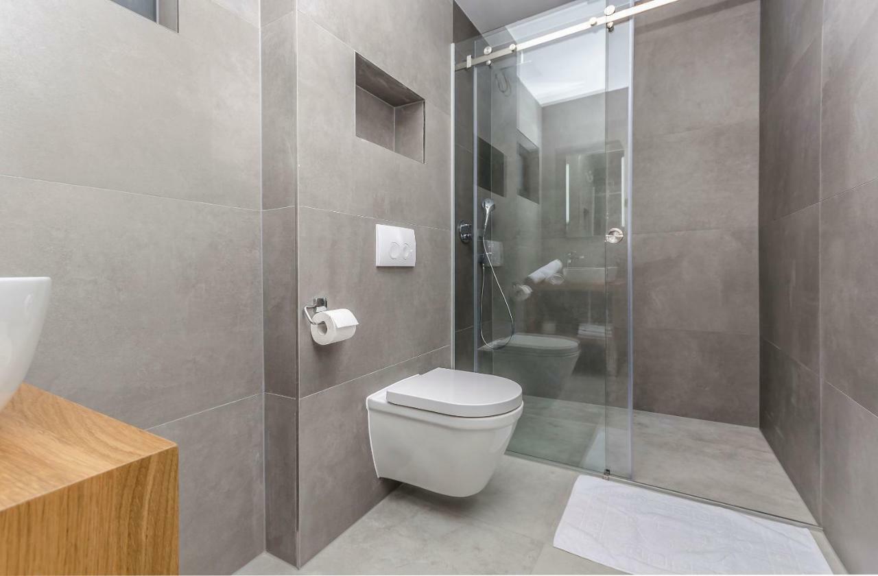 Apartments Villa Adriana II Srima Ngoại thất bức ảnh