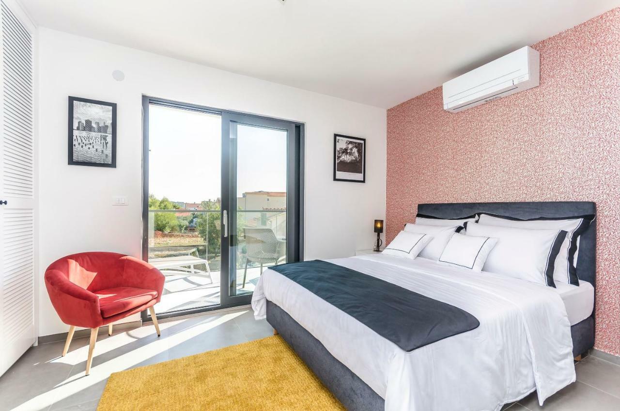 Apartments Villa Adriana II Srima Ngoại thất bức ảnh