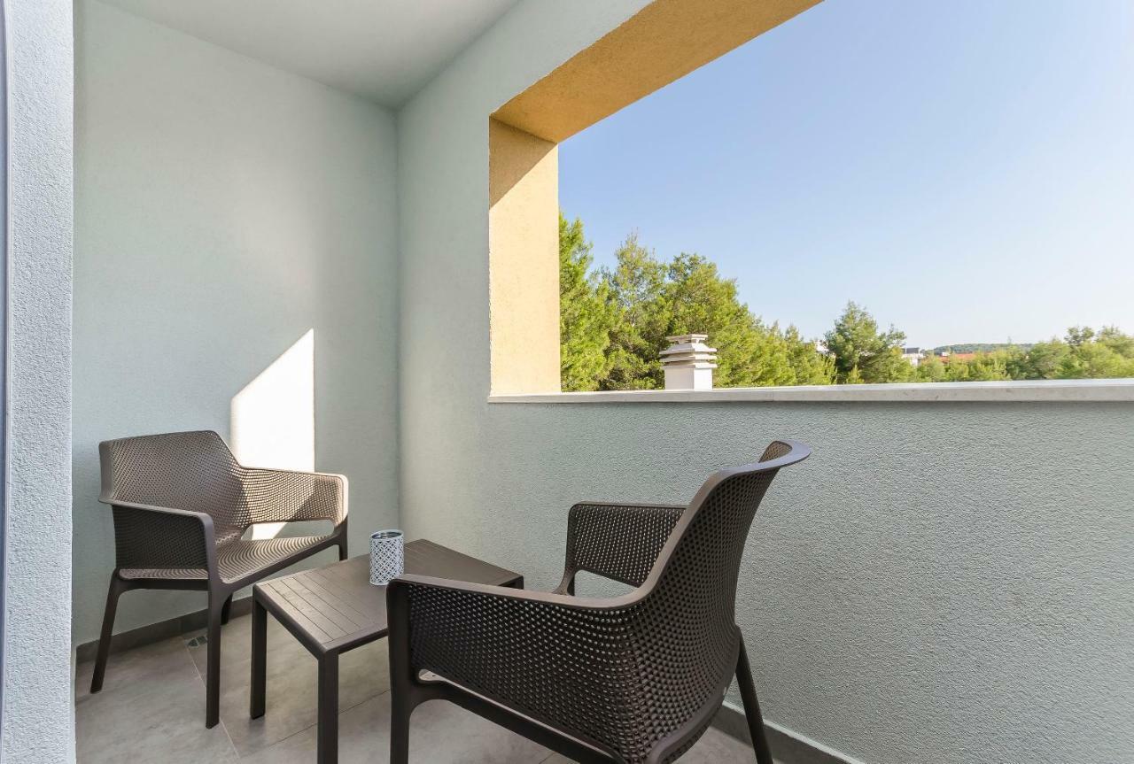 Apartments Villa Adriana II Srima Ngoại thất bức ảnh